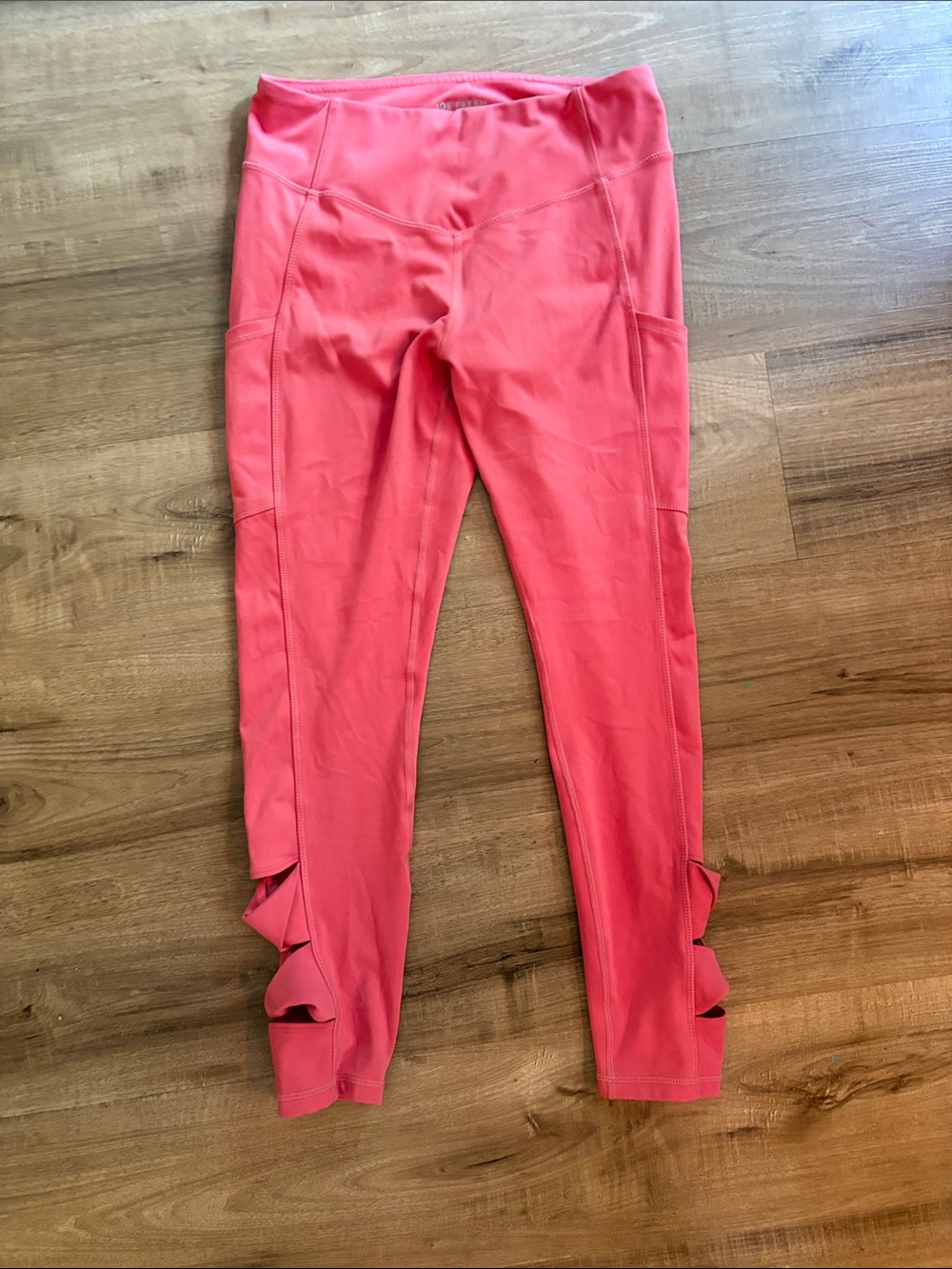 🌼3/$20 Women’s Coral Performance Leggings with Ankle Cutouts